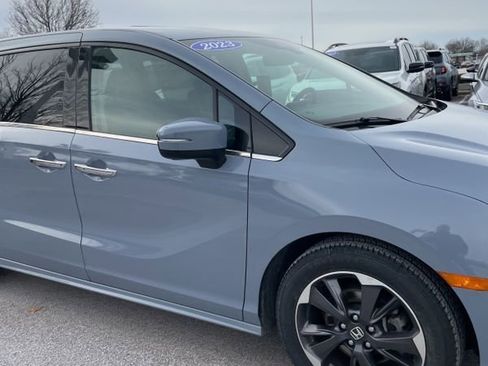 Used 2023 Honda Odyssey Elite image 18