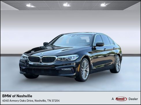 Used 2018 BMW 530e xDrive AWD/4WD image 1