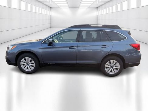 Used 2017 Subaru Outback 2.5i Premium AWD/4WD image 10