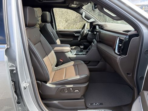 New 2026 GMC Sierra 1500 Denali image 16
