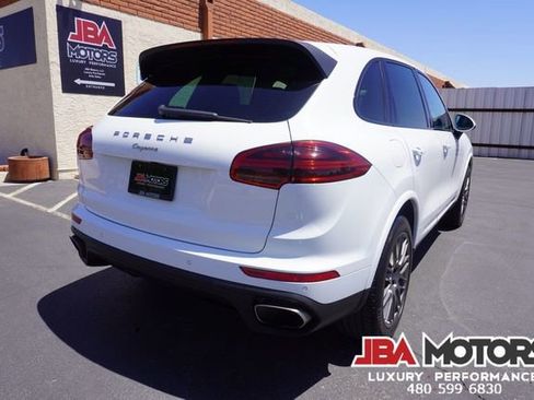 Used 2017 Porsche Cayenne Platinum Edition AWD/4WD image 76