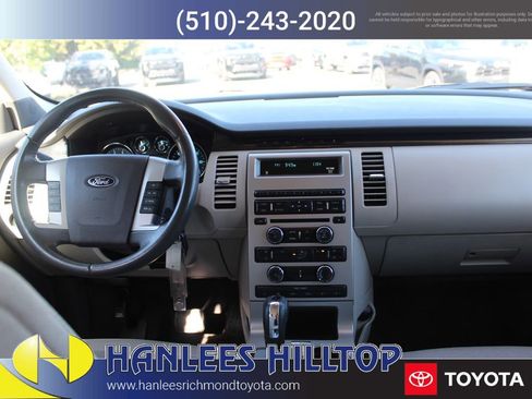 Used 2010 Ford Flex SE image 18