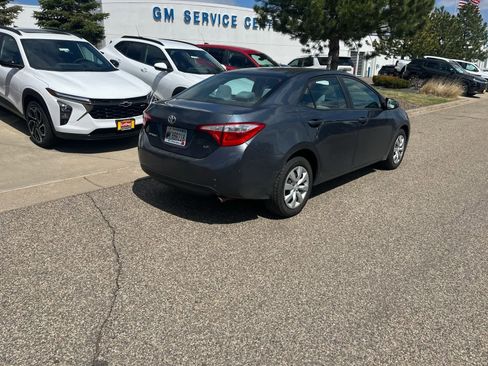 Used 2016 Toyota Corolla LE image 3