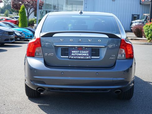 Used 2009 Volvo S40 T5 R-Design AWD/4WD image 4
