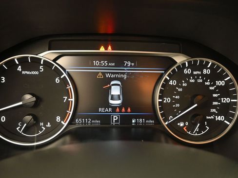 Used 2023 Nissan Altima 2.5 SV image 17