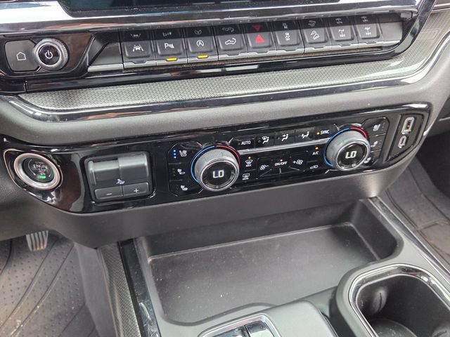 Used 2024 Chevrolet Silverado 1500 ZR2 w/ Technology Package AWD/4WD image 19