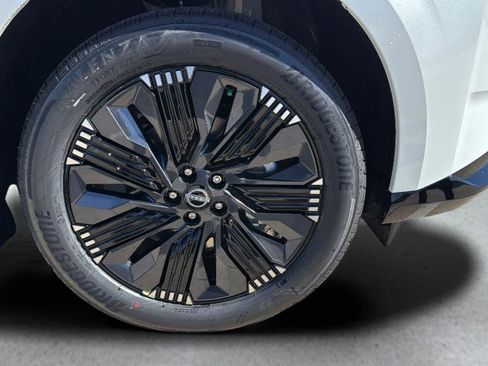 New 2026 Nissan Murano Platinum AWD/4WD image 12