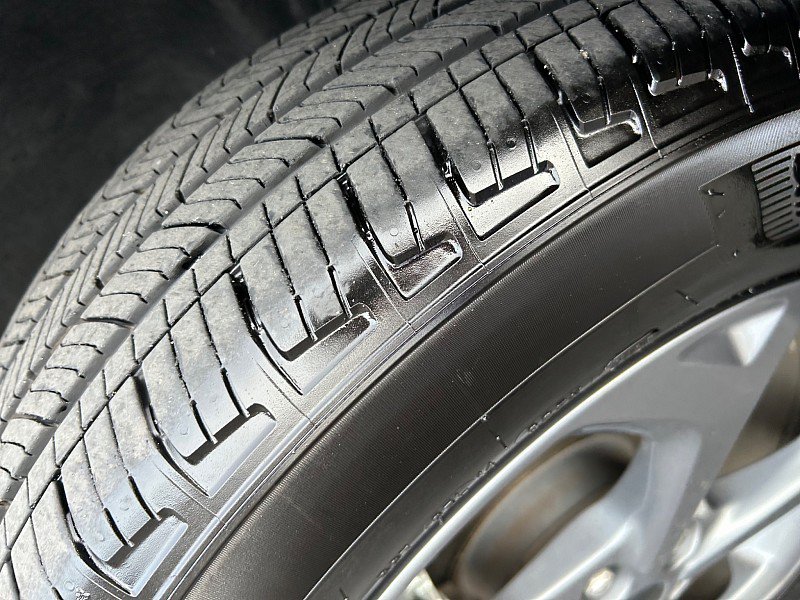Used 2025 Ford Escape ST-Line AWD/4WD image 9