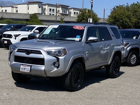 Certified 2024 Toyota 4Runner TRD Off-Road Premium w/ Off Road Premium Plus Package AWD/4WD image 39
