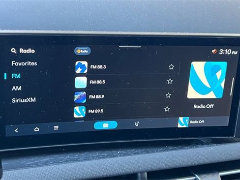 New 2025 Hyundai Tucson Limited image 18