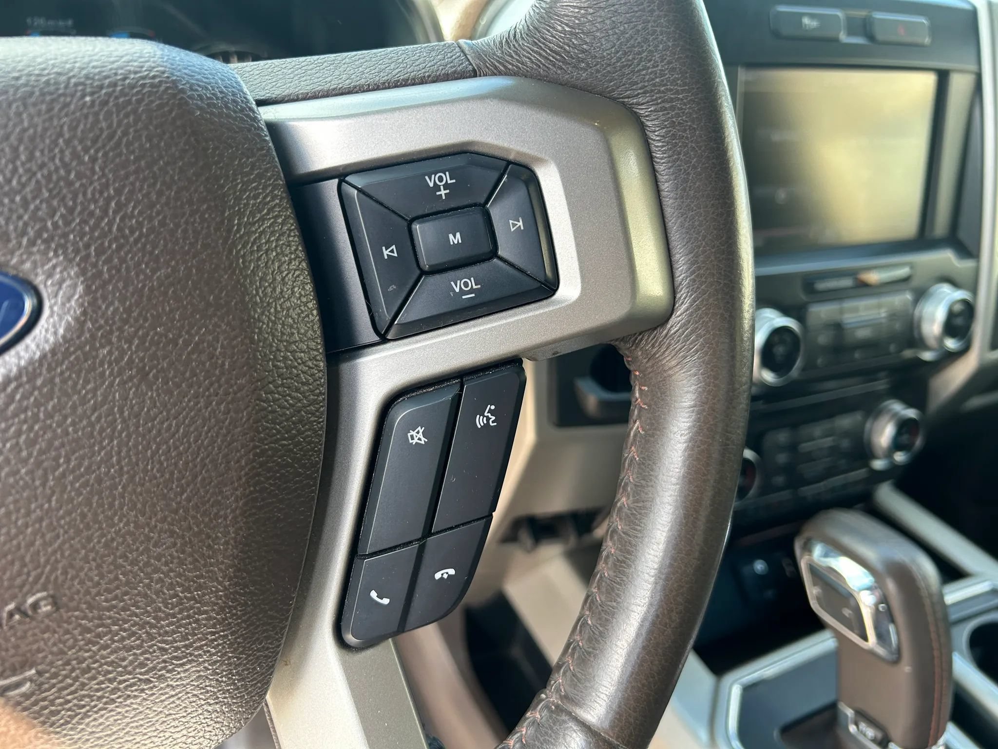 Used 2015 Ford F150 King Ranch w/ Trailer Tow Package RWD image 17