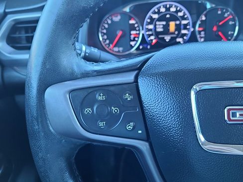 Used 2021 GMC Acadia AT4 w/ Technology Package image 24