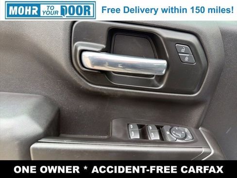 Used 2020 Chevrolet Silverado 1500 Custom w/ Custom Value Package image 14