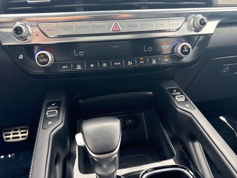 Used 2022 Kia Telluride SX AWD/4WD image 21