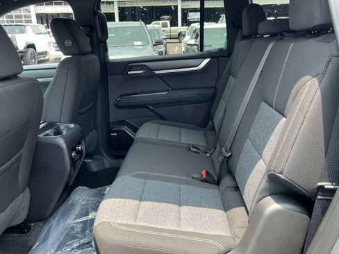 New 2025 GMC Acadia Elevation image 20