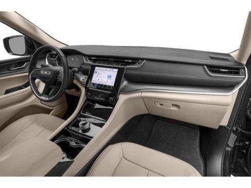Certified 2023 Jeep Grand Cherokee Limited w/ Black Appearance Package AWD/4WD image 15