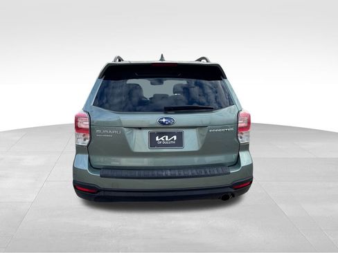 Used 2018 Subaru Forester 2.5i Limited image 4