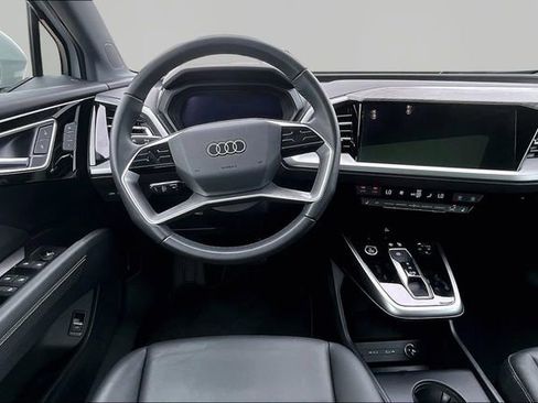 Used 2024 Audi Q4 e-tron Premium Plus AWD/4WD image 5