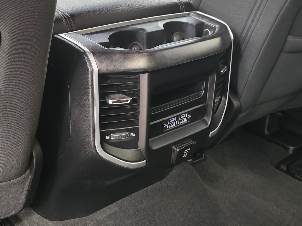 Used 2021 RAM 1500 Big Horn AWD/4WD image 34