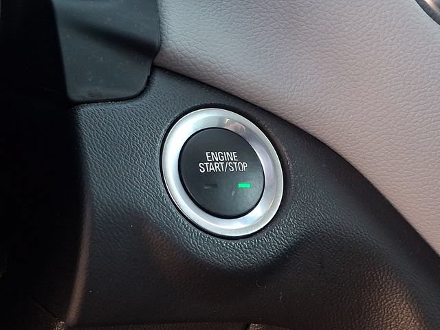 Used 2024 Chevrolet Equinox LT w/ LPO, Floor Liner Package FWD image 20