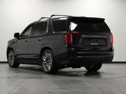 Used 2023 GMC Yukon Denali Ultimate AWD/4WD image 6