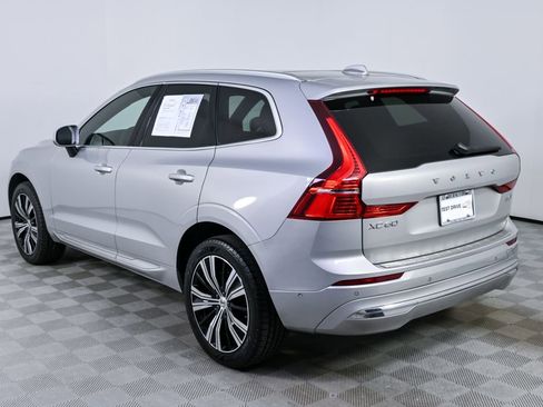 Certified 2023 Volvo XC60 B5 Plus w/ Protection Package Premier AWD/4WD image 4