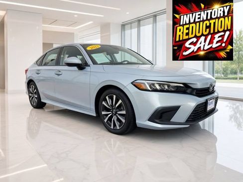 Used 2022 Honda Civic EX image 3