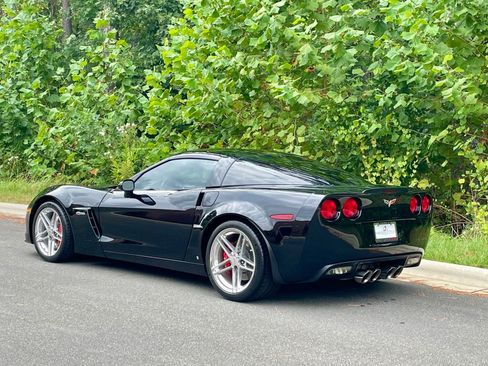 Used 2007 Chevrolet Corvette Z06 w/ Preferred Equipment Group image 1