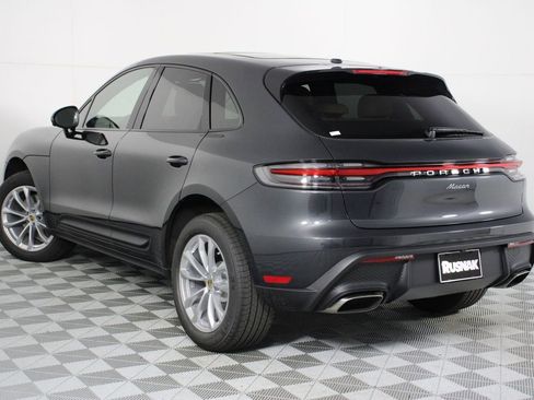 New 2026 Porsche Macan image 3