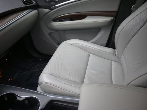 Used 2019 Acura MDX SH-AWD w/ Technology Package image 12