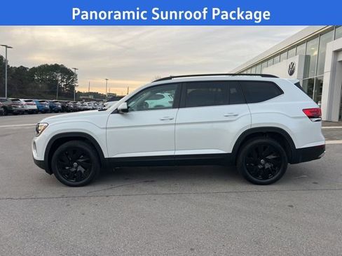 New 2026 Volkswagen Atlas SE image 4