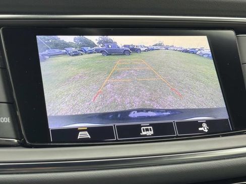 Used 2023 Buick Enclave Essence w/ Experience Buick Package FWD image 39