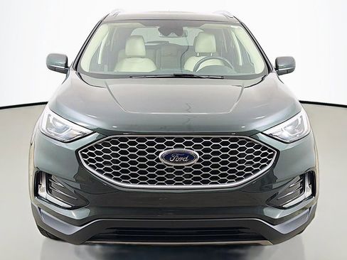 Used 2024 Ford Edge SEL w/ Convenience Package image 9
