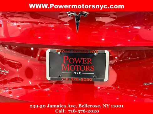 Used 2022 Tesla Model Y Long Range image 11