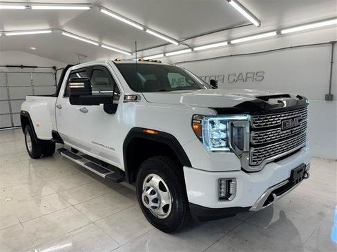 Used 2021 GMC Sierra 3500 Denali w/ Denali Ultimate Package AWD/4WD image 3