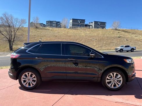 Certified 2024 Ford Edge Titanium AWD/4WD image 10