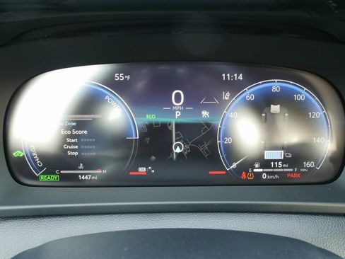 Used 2026 Toyota Crown XLE image 22