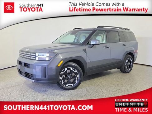 Used 2026 Hyundai Santa Fe SEL FWD image 1