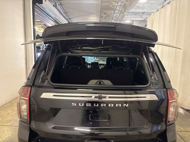 Used 2023 Chevrolet Suburban High Country w/ Advanced Technology Package AWD/4WD image 40