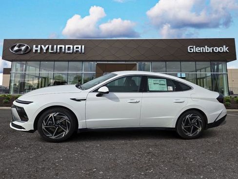 New 2026 Hyundai Sonata SEL image 1