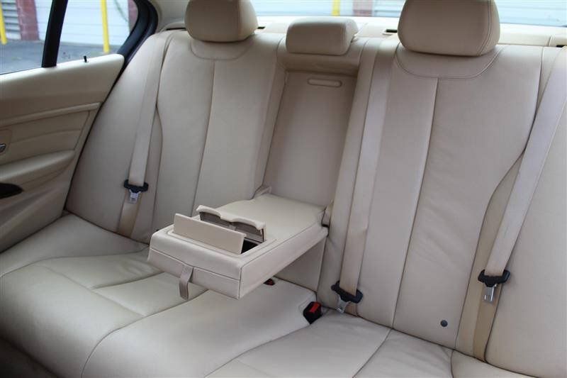 Used 2014 BMW 320i xDrive Sedan AWD/4WD image 24