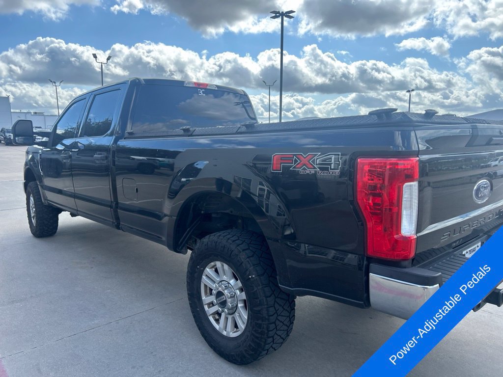 Used 2018 Ford F250 XLT w/ XLT Value Package AWD/4WD image 7
