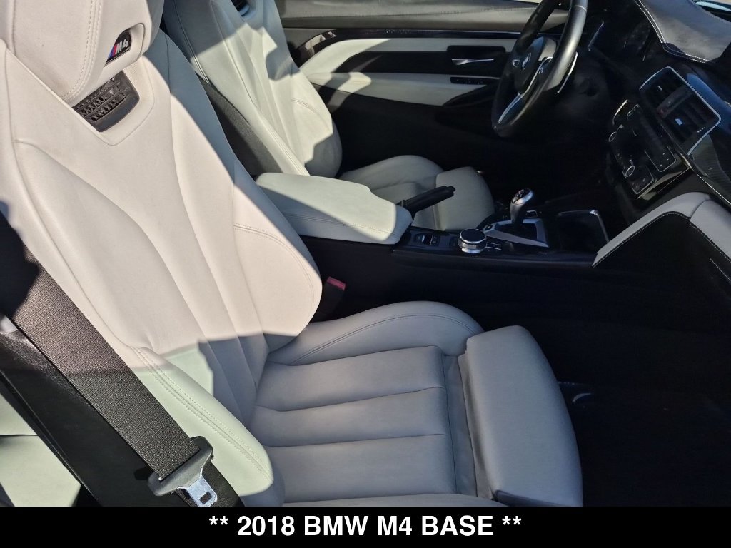 Used 2018 BMW M4 Convertible RWD image 30