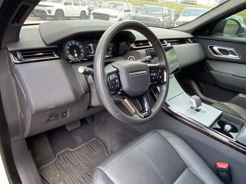 Used 2025 Land Rover Range Rover Velar S AWD/4WD image 26