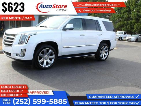 Used 2019 Cadillac Escalade Premium Luxury AWD/4WD image 2