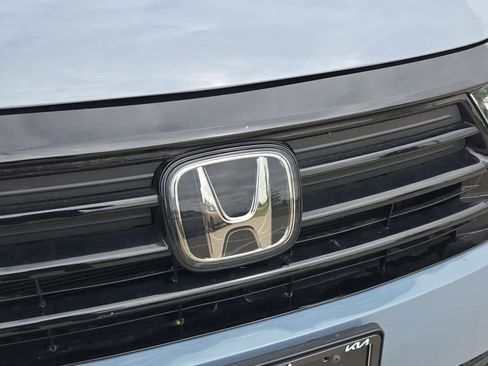 Used 2023 Honda Odyssey Sport image 10