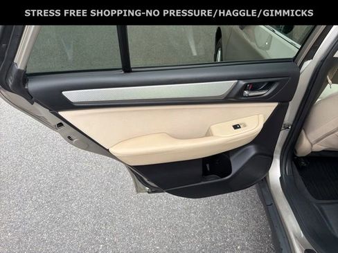 Used 2016 Subaru Outback 2.5i Premium image 27