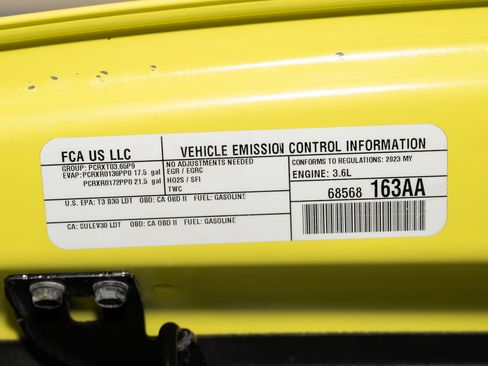 Used 2023 Jeep Wrangler Sport S image 15