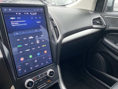 Used 2024 Ford Edge SEL image 29