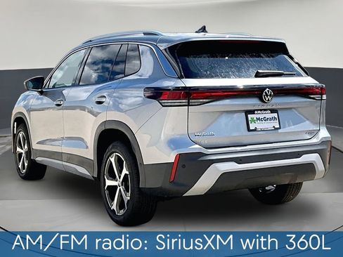 New 2026 Volkswagen Tiguan SE AWD/4WD image 3
